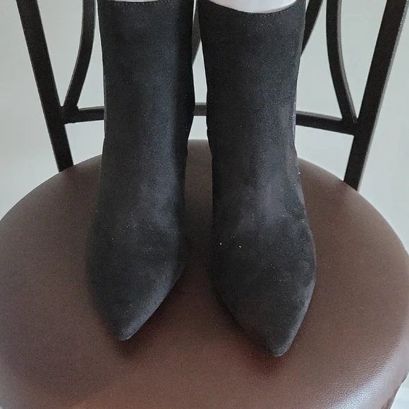 AEROSOLES Shoes Aerosoles Black Ankle Booties With Pointed Toe